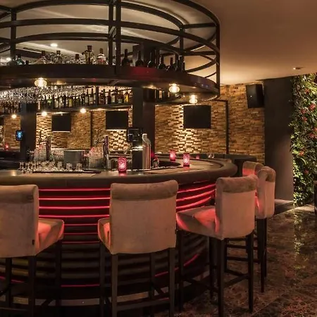 Hotel-restaurant Unicum Elzenhagen Отель Пулдейк