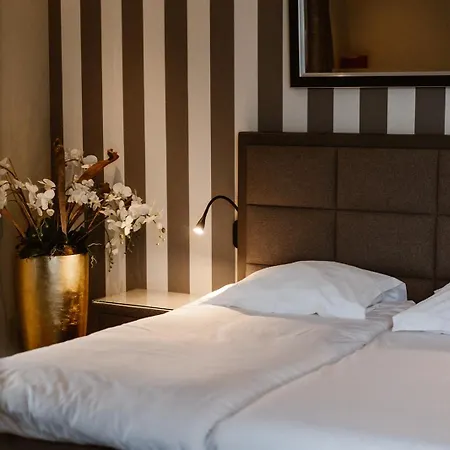 Elzenhagen Hotell Poeldijk