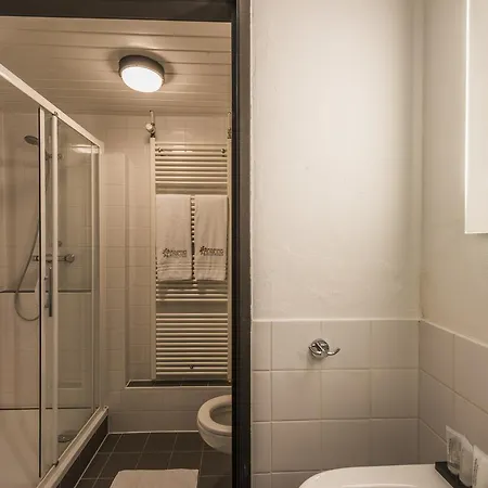 Отель Hotel-restaurant Unicum Elzenhagen Пулдейк