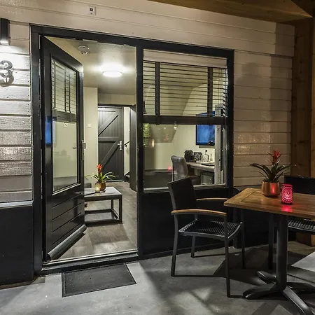 Ξενοδοχείο Elzenhagen 4*