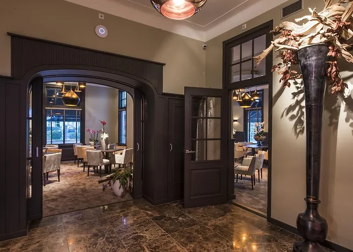 Отель Elzenhagen 4*